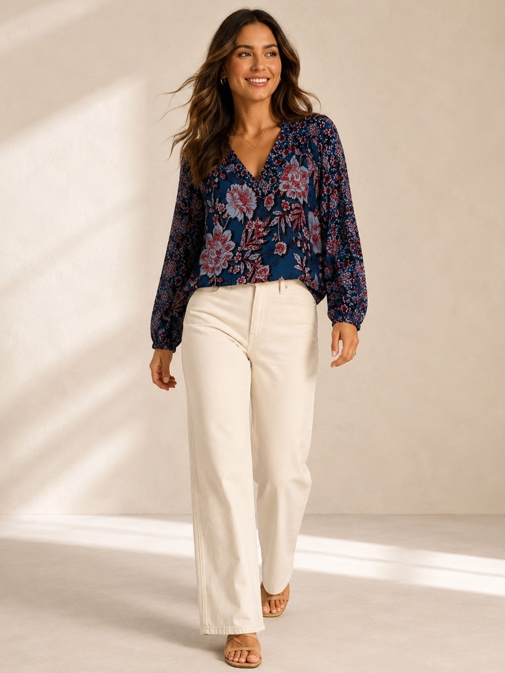 Band of the Free Blue Red Floral V-Neck Long Sleeve Blouse Small NWT